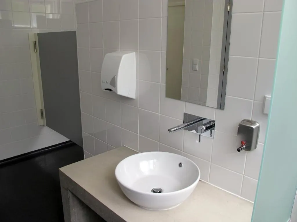 Twin Room with Shared Bathroom
